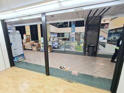 Sim Lim Square (D7), Shop House #499272651
